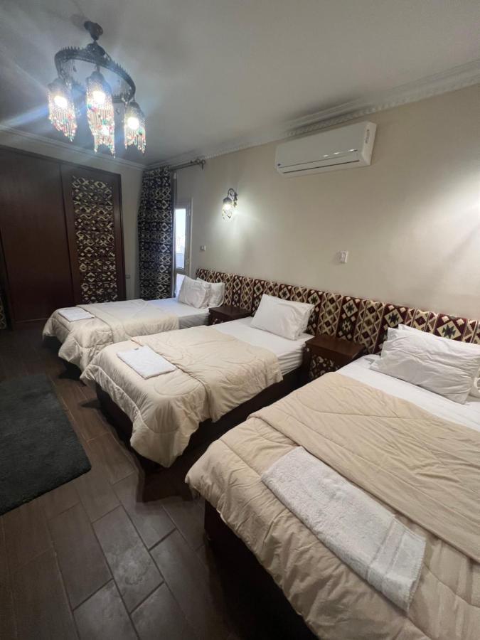 Bedouin Pyramids View Hotel Kafret el-Gabal Exterior foto