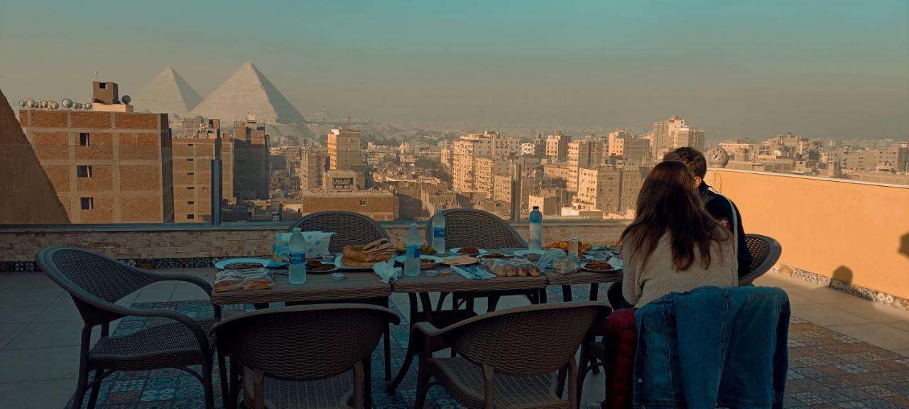Bedouin Pyramids View Hotel Kafret el-Gabal Exterior foto